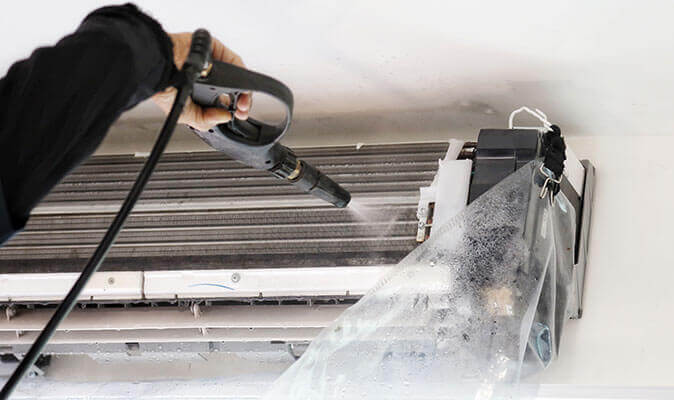 Anti-rust deep clean AC service